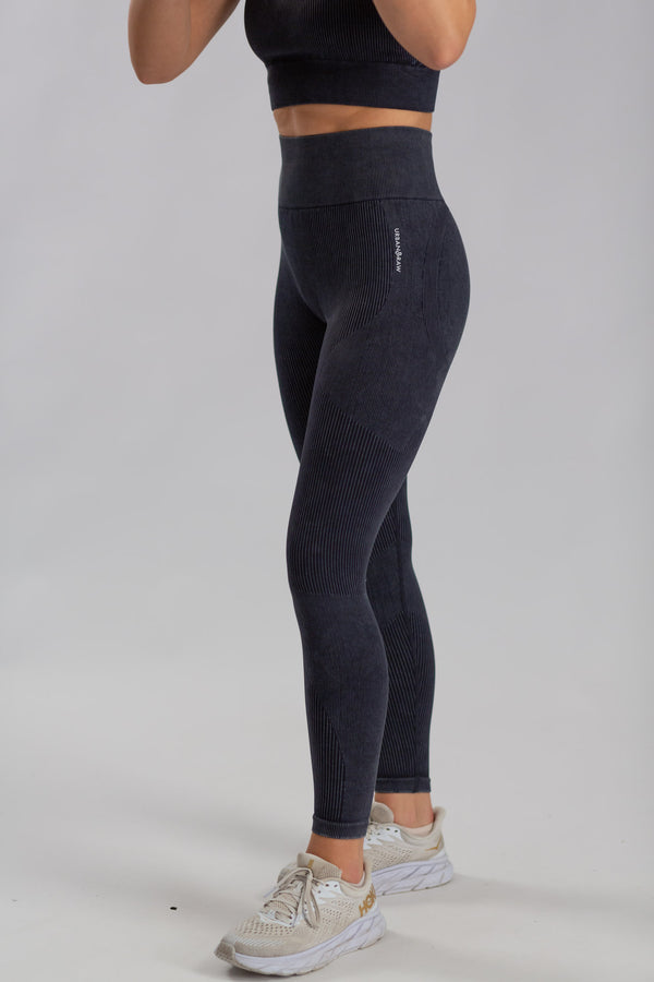 Oslo Scrunch Leggings